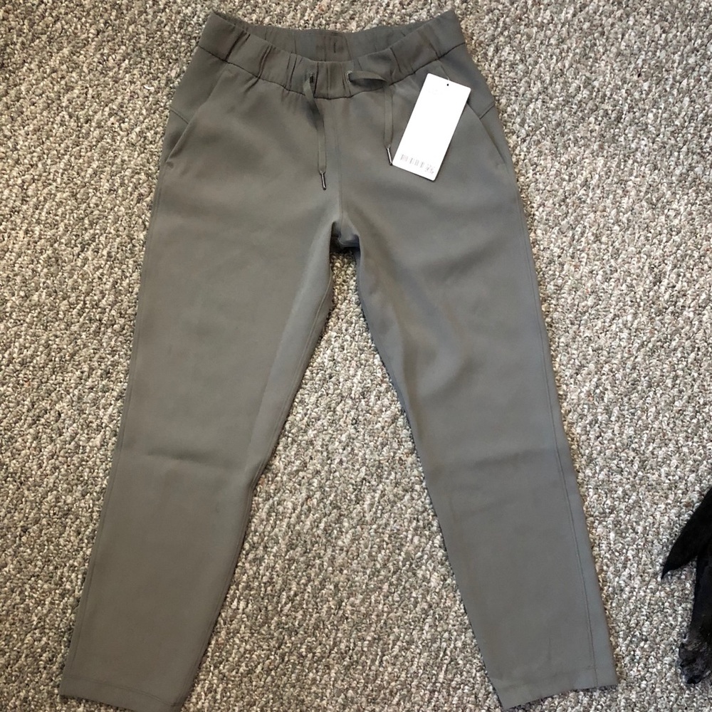 Lululemon On The Fly 7/8 Pant Woven